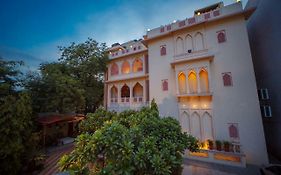 Hotel H.r. Palace Jaipur